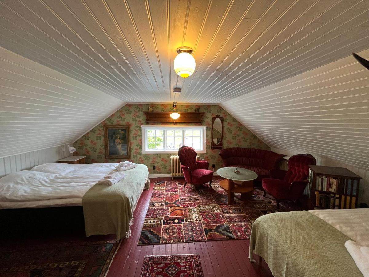 Villa Waering Husrum & Frukost Varberg Extérieur photo